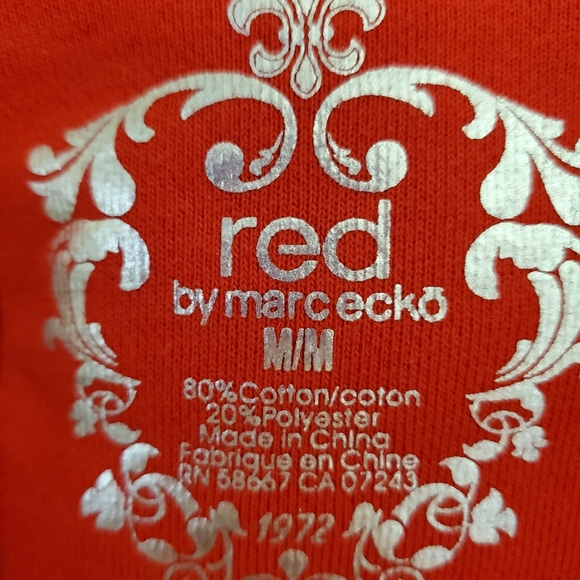 Ecko Red Sweater. Marc Ecko Size Medium - Picture 2 of 5